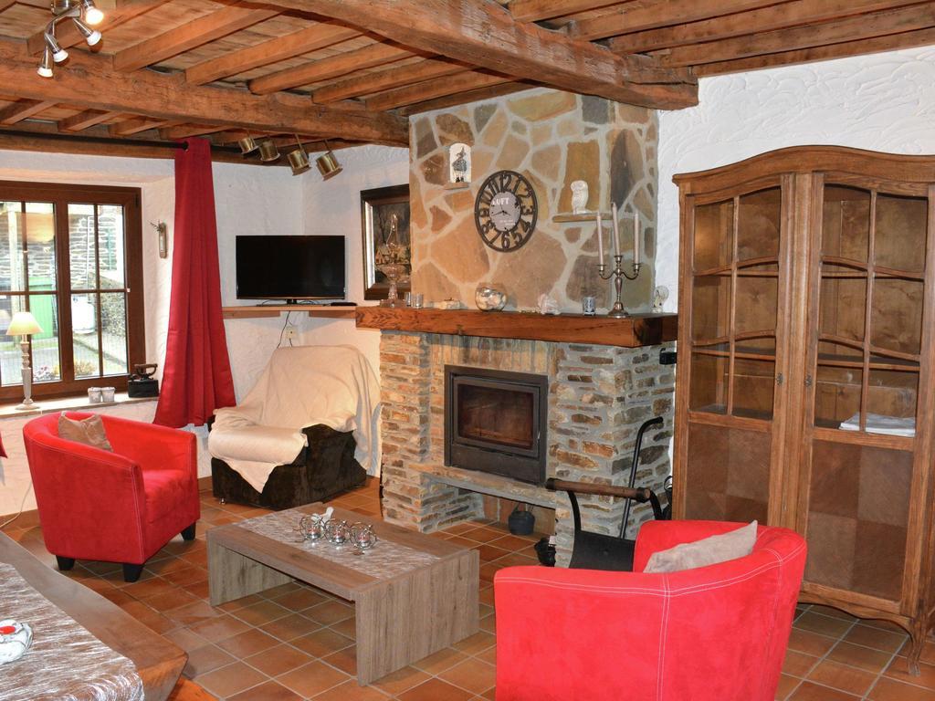 Cosy Holiday Home In Vresse-Sur-Semois With Fireplace Orchimont Dış mekan fotoğraf
